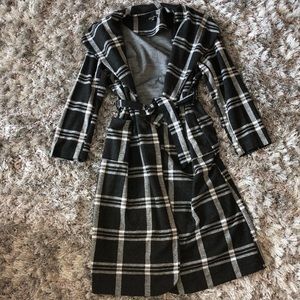 Plaid long black jacket with tie
